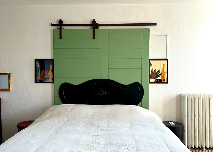 Chambre d'hôtes de charme Partager Enregistrer